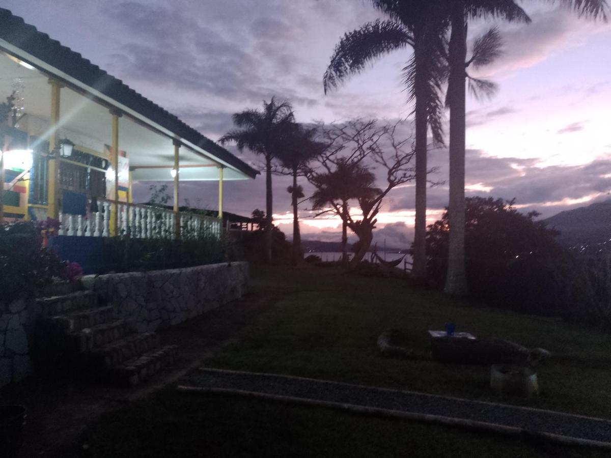 Faera Hostel Darien Ngoại thất bức ảnh